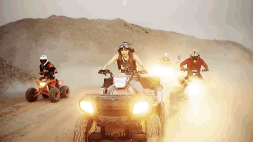 뮤비에 자주 등장하는 한국의 사막.gif | 인스티즈