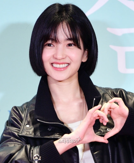 오늘자 '청설' VIP 시사회 포토윌 | 인스티즈