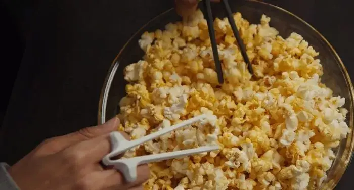 과자 젓가락으로 먹는 사람들의 모임.jpg | 인스티즈