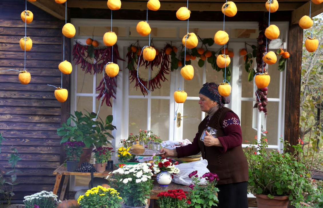 요즘 유튜브에서 은근히 인기 많다는 외국 시골 브이로그...jpg | 인스티즈