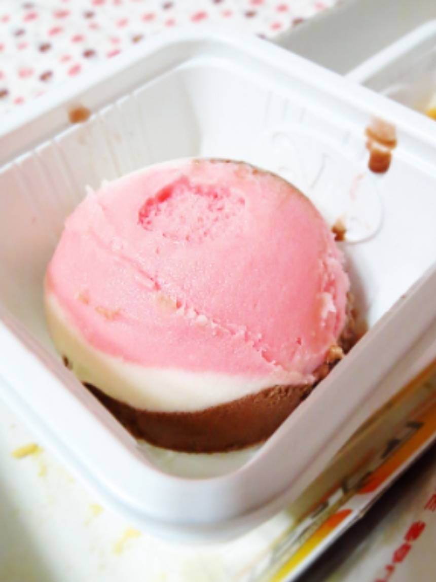 네네치킨 초창기에 배달하면 줬던거 | 인스티즈