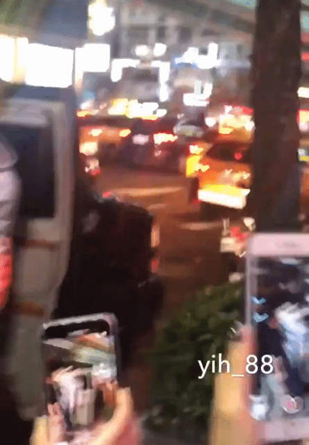 회색후드에 설레는 달글 | 인스티즈