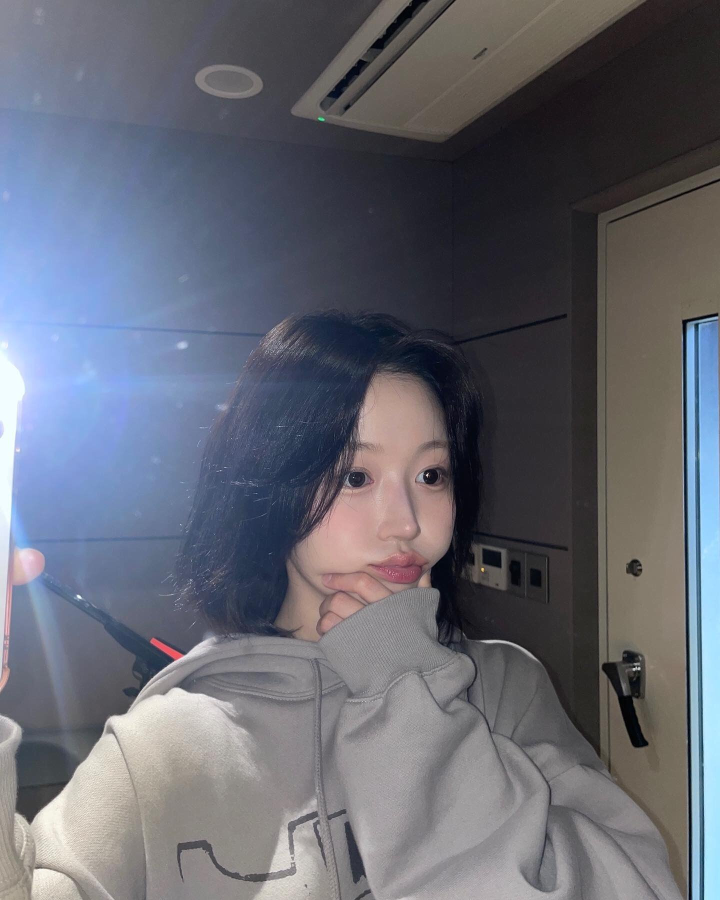 해원이는 유명한 여친짤의 권위자임.jpg | 인스티즈