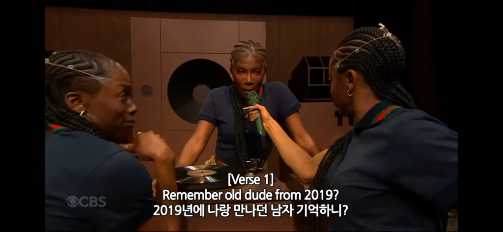 도파민 터지는 가사와 뮤지컬 스타일의 조화 Doechii - Denial is a river 라이브 | 인스티즈