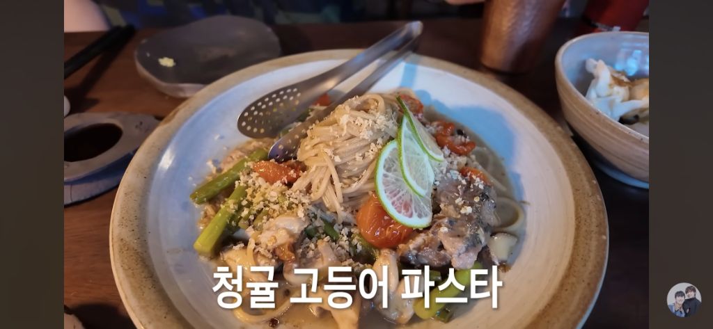 이자카야에서 여자 3명이 먹은 것들 (feat. 유튜버 김은하와 허휘수) | 인스티즈