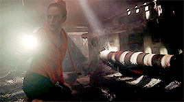 연락이 안되는 아빠가 걱정되서 집에 가봤더니 강아지가 지하실을 계속 응시하길래...gif | 인스티즈