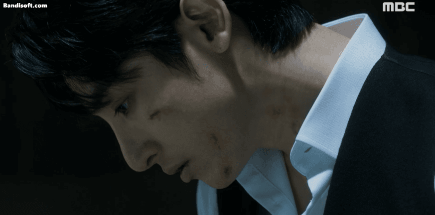 흡사 리디북스 재질 장면이었던 이수혁 무릎 끓고 손 묶인 씬.gif | 인스티즈