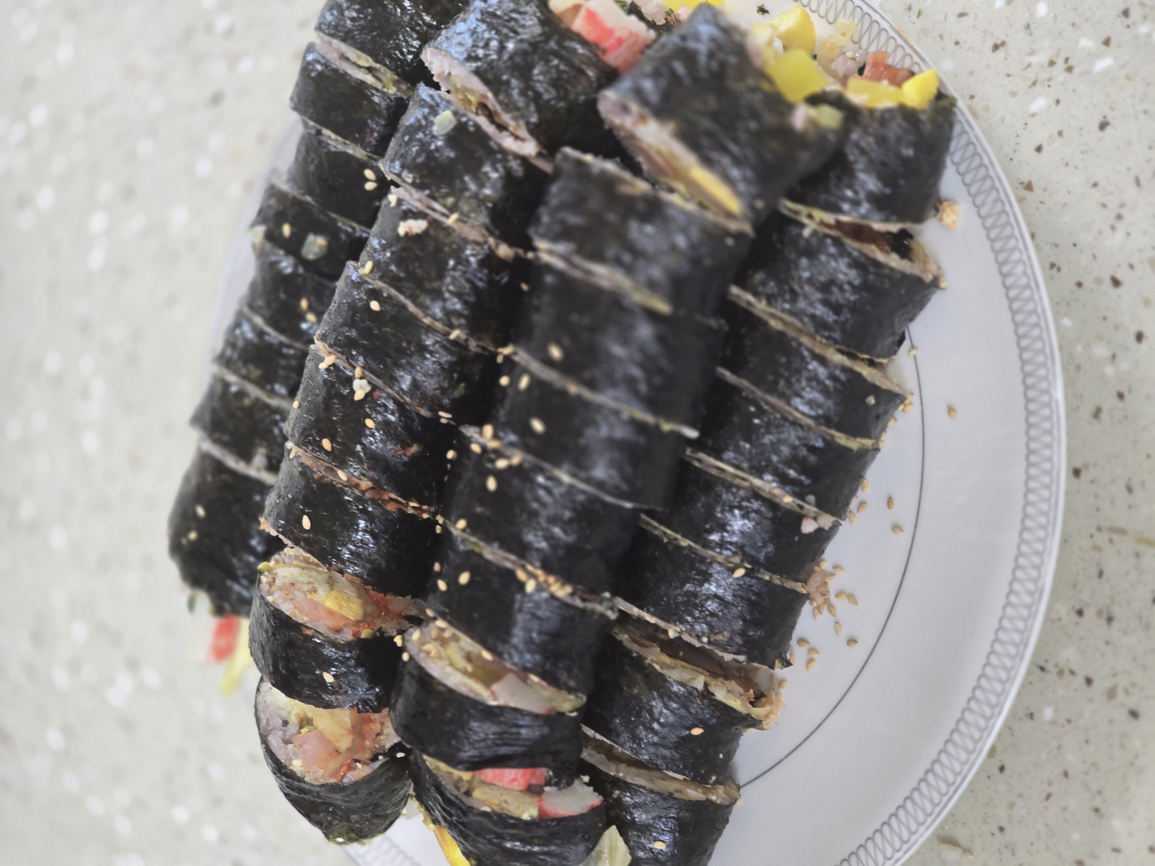 낮잠자다 일어나서 김밥말았다 | 인스티즈