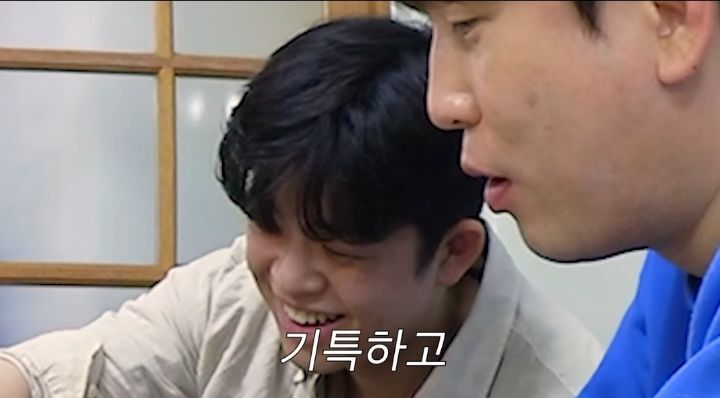 MC그리 동현이가 친분 없던 홍진경에게 먼저 전화건 이유.jpg | 인스티즈