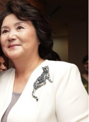 김정숙 여사님 죽이기 시작한 언론들 (화력 필요해 제발 관심 가져줘) | 인스티즈