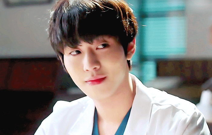 제복 입은 배우들이 일반인이라면 유명해진다 vs 그정도는 아니다 | 인스티즈