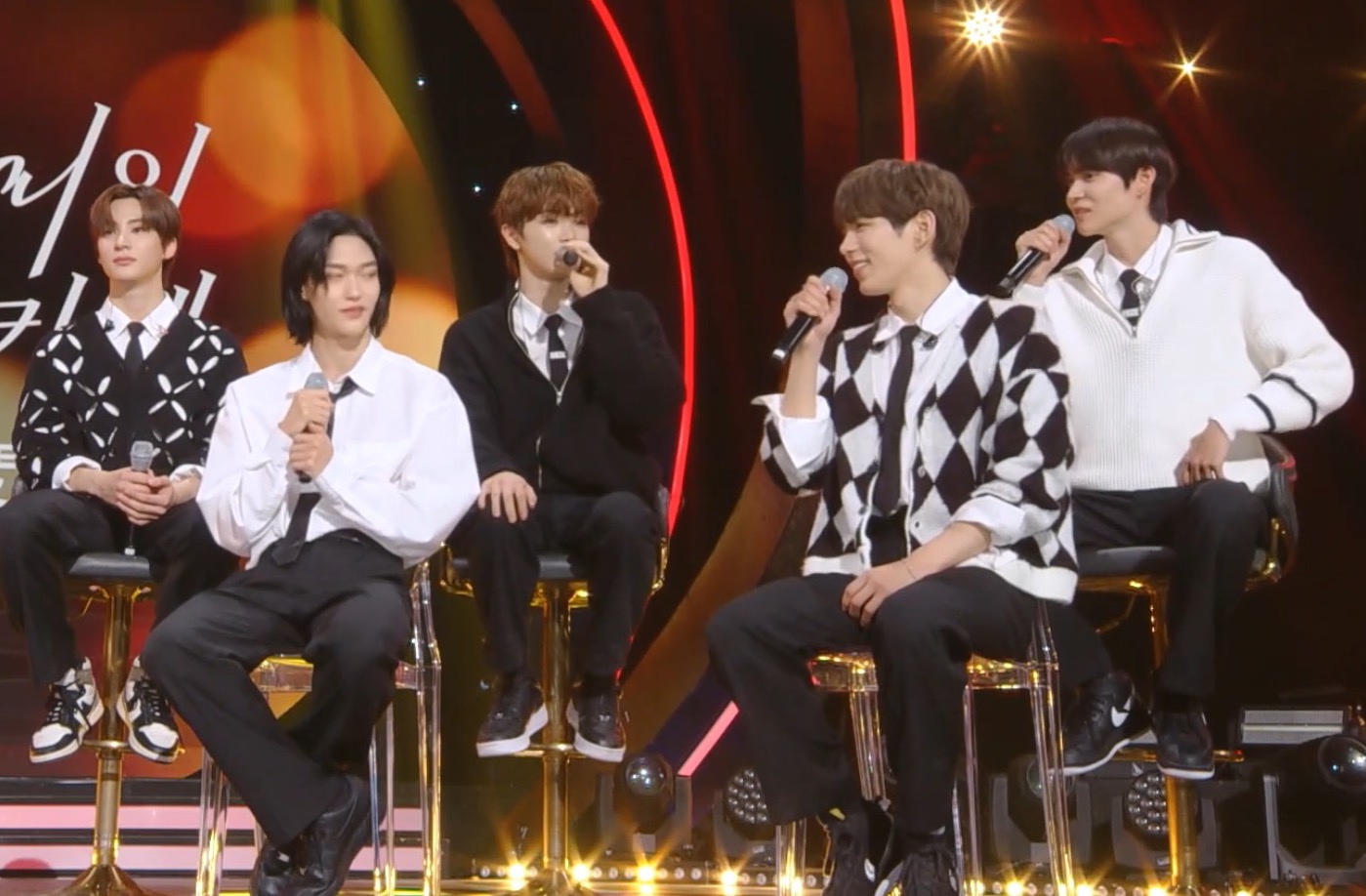 예능짬바로 sm 남신인 기강 제대로 잡은 이효리 | 인스티즈