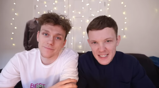 친구 이 입히고 모델데뷔시키기 | 인스티즈