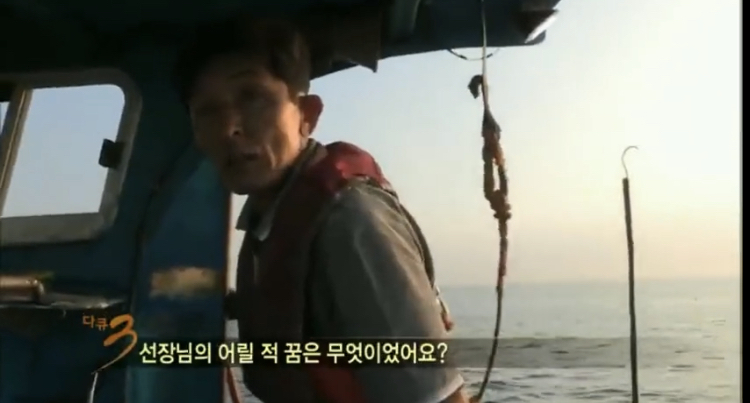 나를 뺀 모두는 어디로 가야 할 지 아는 것 처럼 걷고.twt | 인스티즈