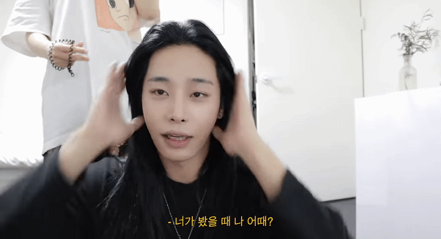 일주일 간 장발로 머리 붙이기 챌린지 한 남자 유투버(+두 번째 도전) | 인스티즈