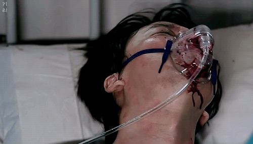 주연으로서 사망엔딩이 가장 많은 배우 甲 (피주의, 약스압).gif | 인스티즈