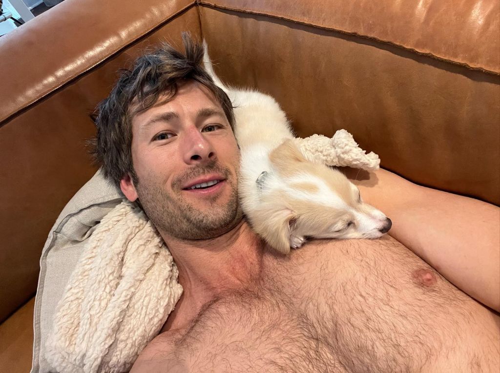 동물 구호 단체에서 유기견 입양한 행맨 | 인스티즈