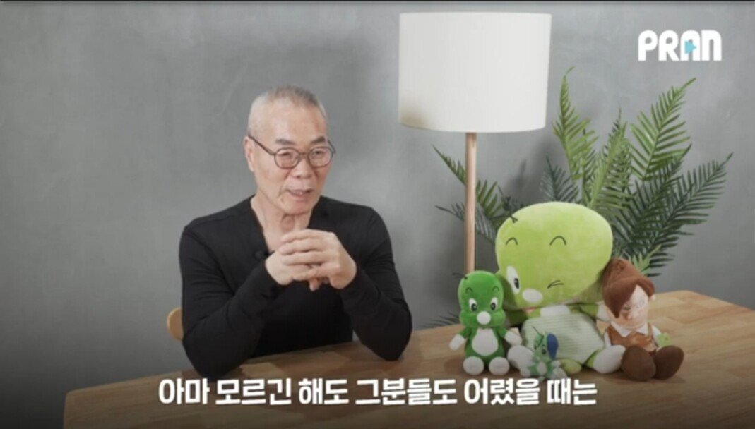 둘리가 기생충 취급받는 것을 알게된 작가.JPG | 인스티즈