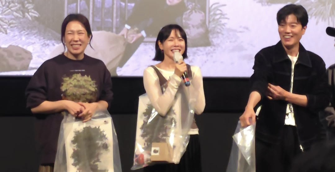 애기때 사진 떠오른다는 오늘자 단발머리 손예진 | 인스티즈