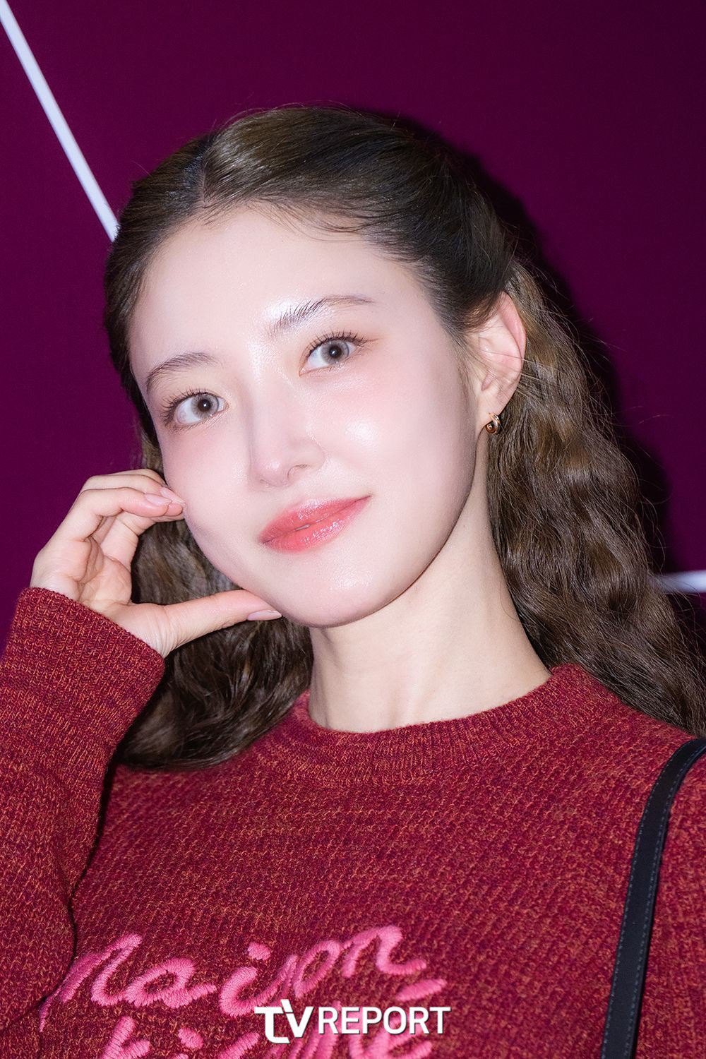 차기작에서 혼혈로 나올 예정인 컬러렌즈 착용한 이세영 근황 | 인스티즈