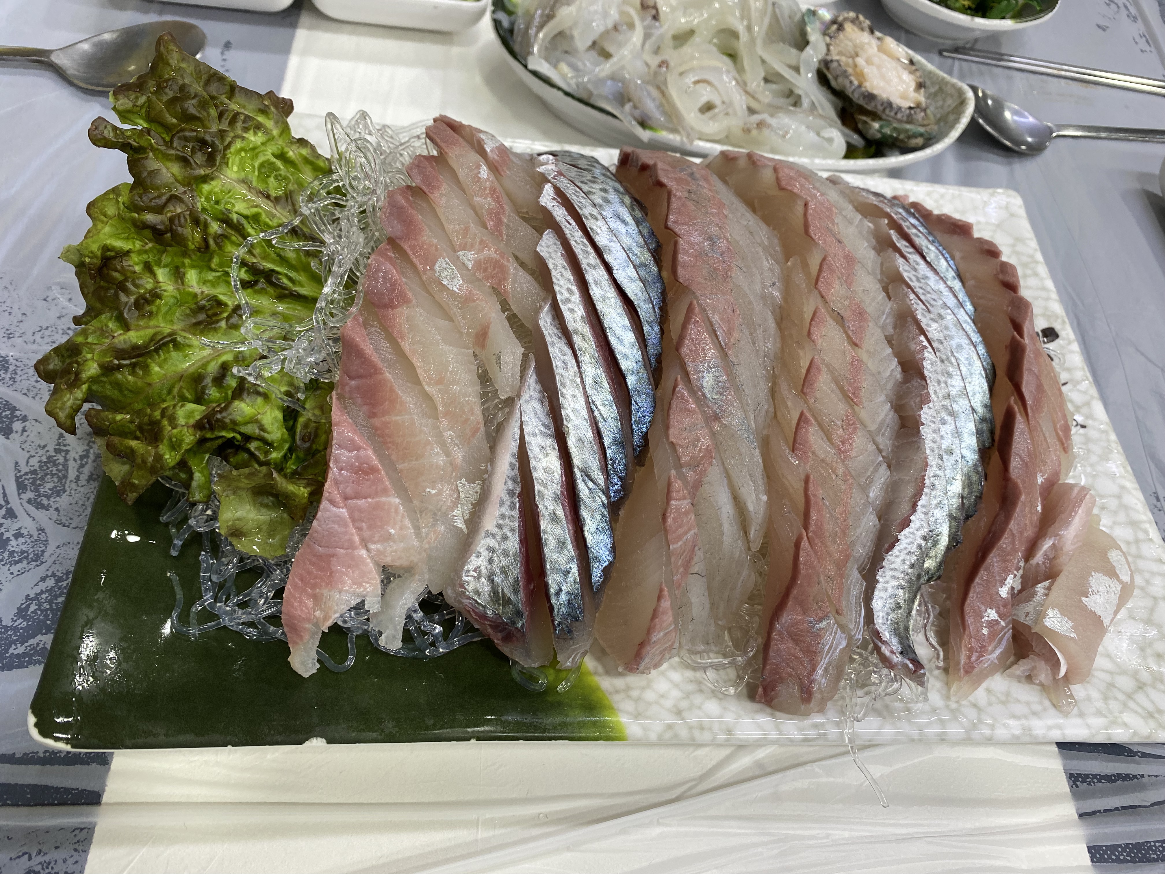 강원도 가서 먹기만 하는 강원도(속초) 쳐돌이가 먹는것들 🦑🦀🐟 | 인스티즈