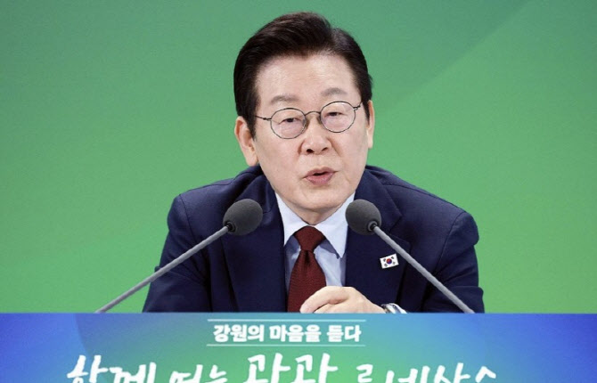 "삼척에 도서관도 없어” 교사의 울분…李대통령의 답은 | 인스티즈