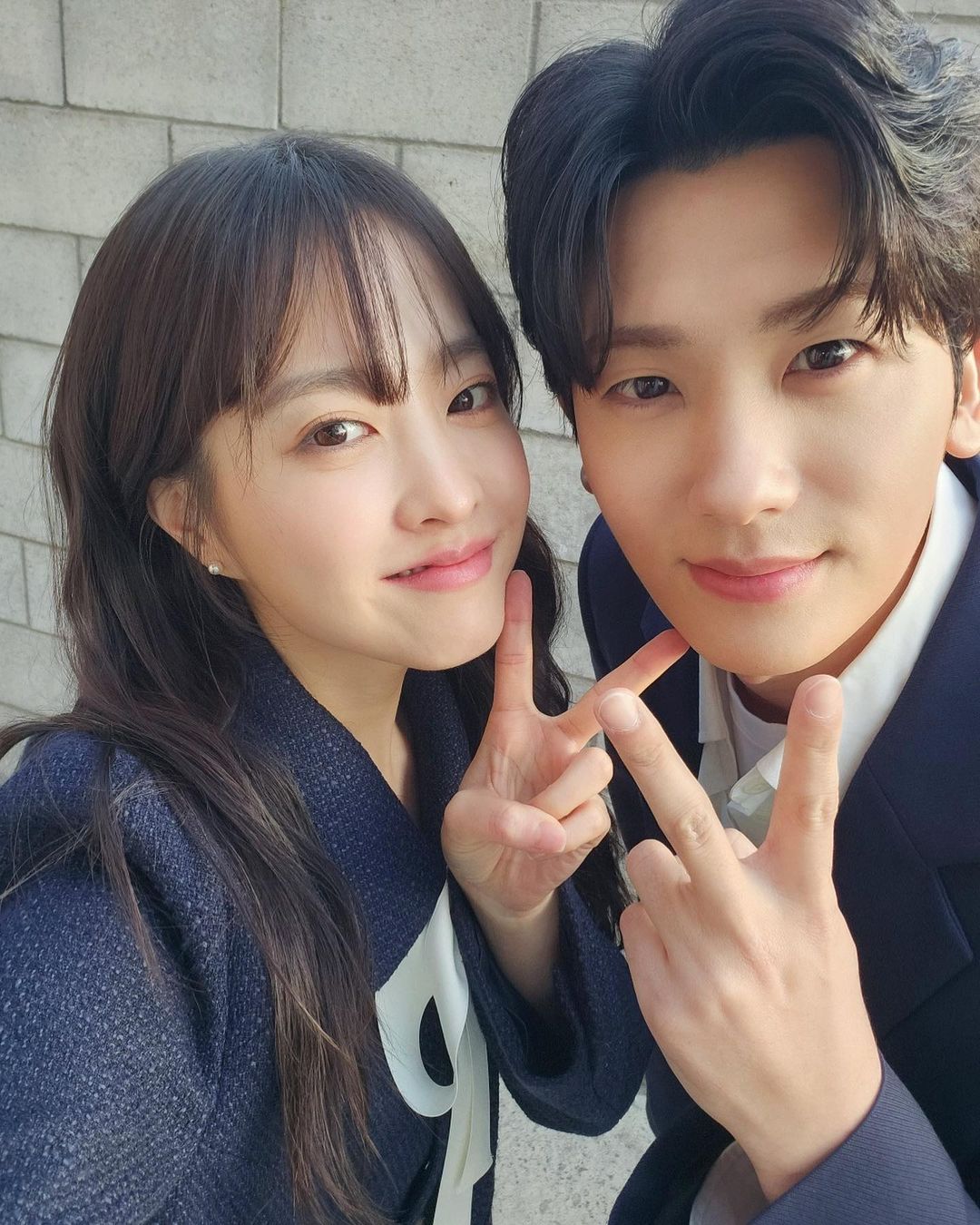 방금 짧은 특출로 미친 케미 보여주고간 도봉순 커플 박보영 박형식 풀컷....twt | 인스티즈