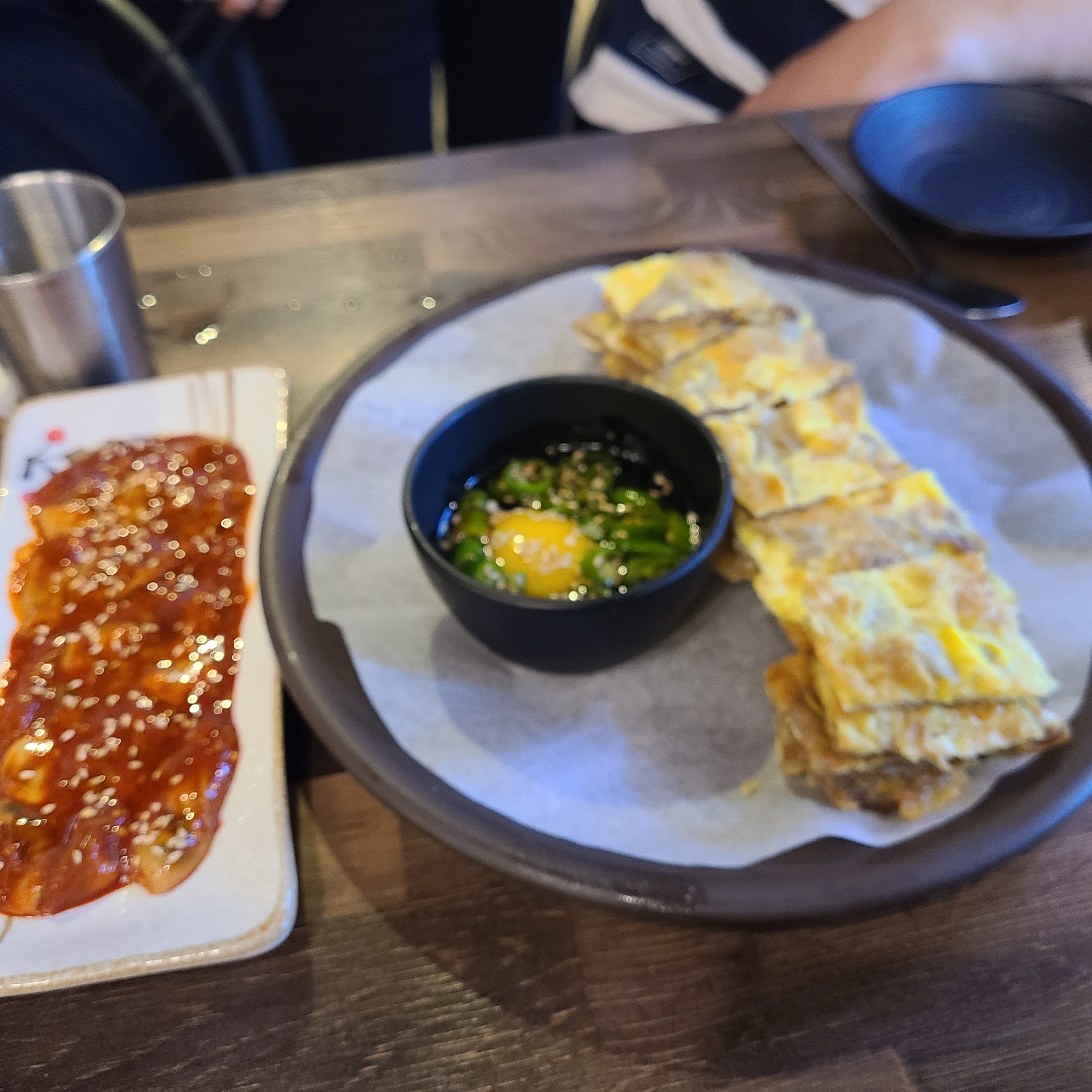 출근안하고 술먹고싶어서 ( +이제 다털렸어 내맛집 정보추가완 ) - 악플달면 쩌리쩌려버려 - ＊여성시대＊ 차분한 20대들의 알흠다운 공간... 