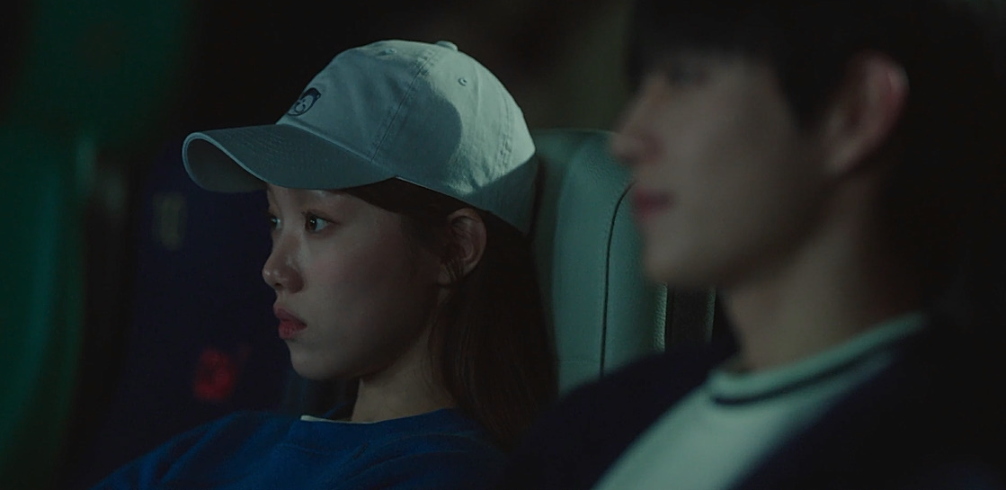 KTX타고 지나가면서 봐도 호감있는 남주의 끼부림에도 여주가 절대 넘어가지 않았던 이유.jpg | 인스티즈