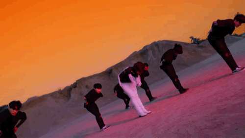 뮤비에 자주 등장하는 한국의 사막.gif | 인스티즈
