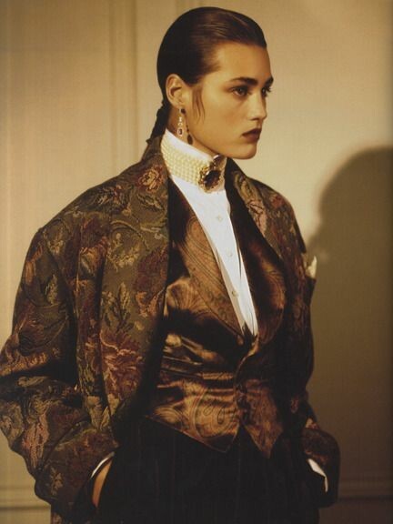 왠지 야망 있게 살고 싶어지는 80년대 여성 명품 정장 패션 | 인스티즈