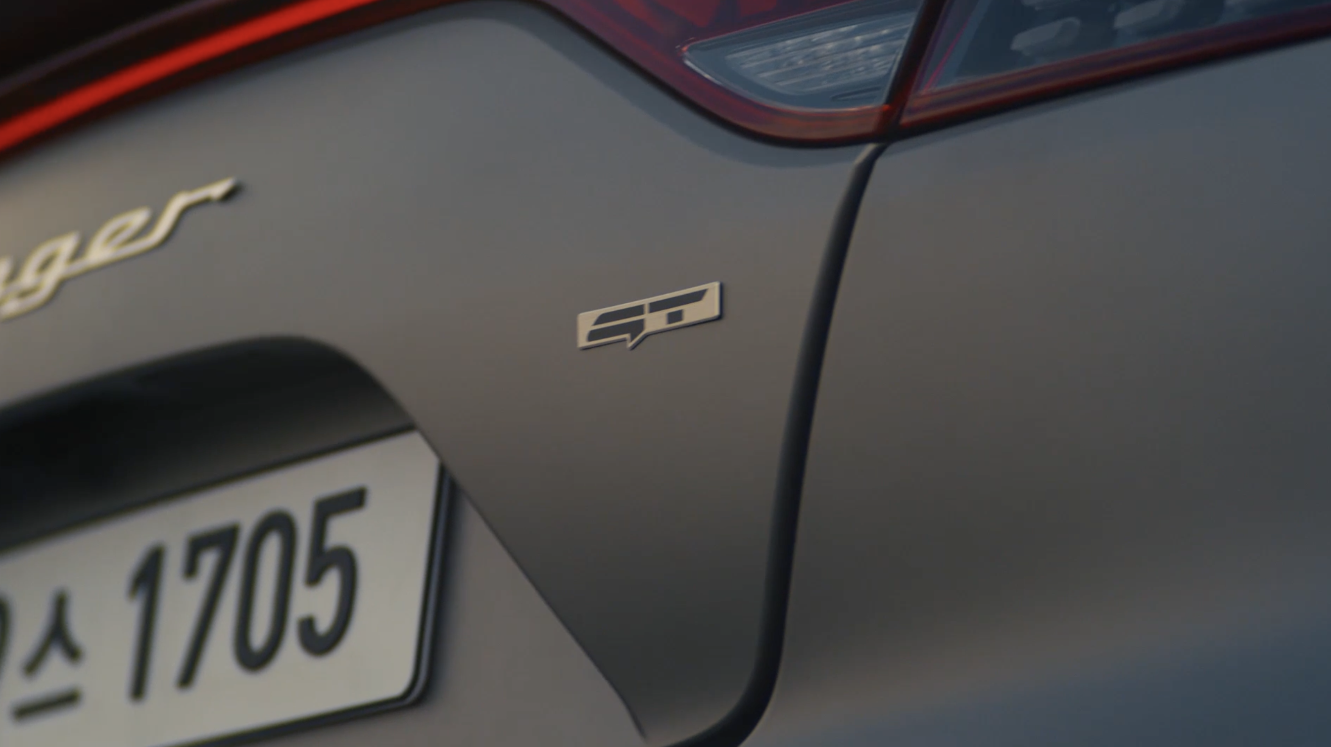 기아에서 최고의 스탭으로 구성하라고 해서 찍었다는 스팅어 단종 광고 | 인스티즈