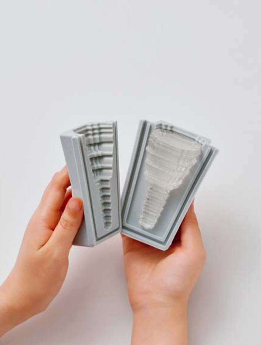 국립중앙박물관의 새로운 굿즈로 경천사 십층석탑 얼음틀 발매 | 인스티즈