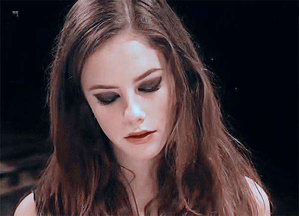 충격적인 카야 스코델라리오가 스킨스 찍을 당시 나이.jpgif | 인스티즈