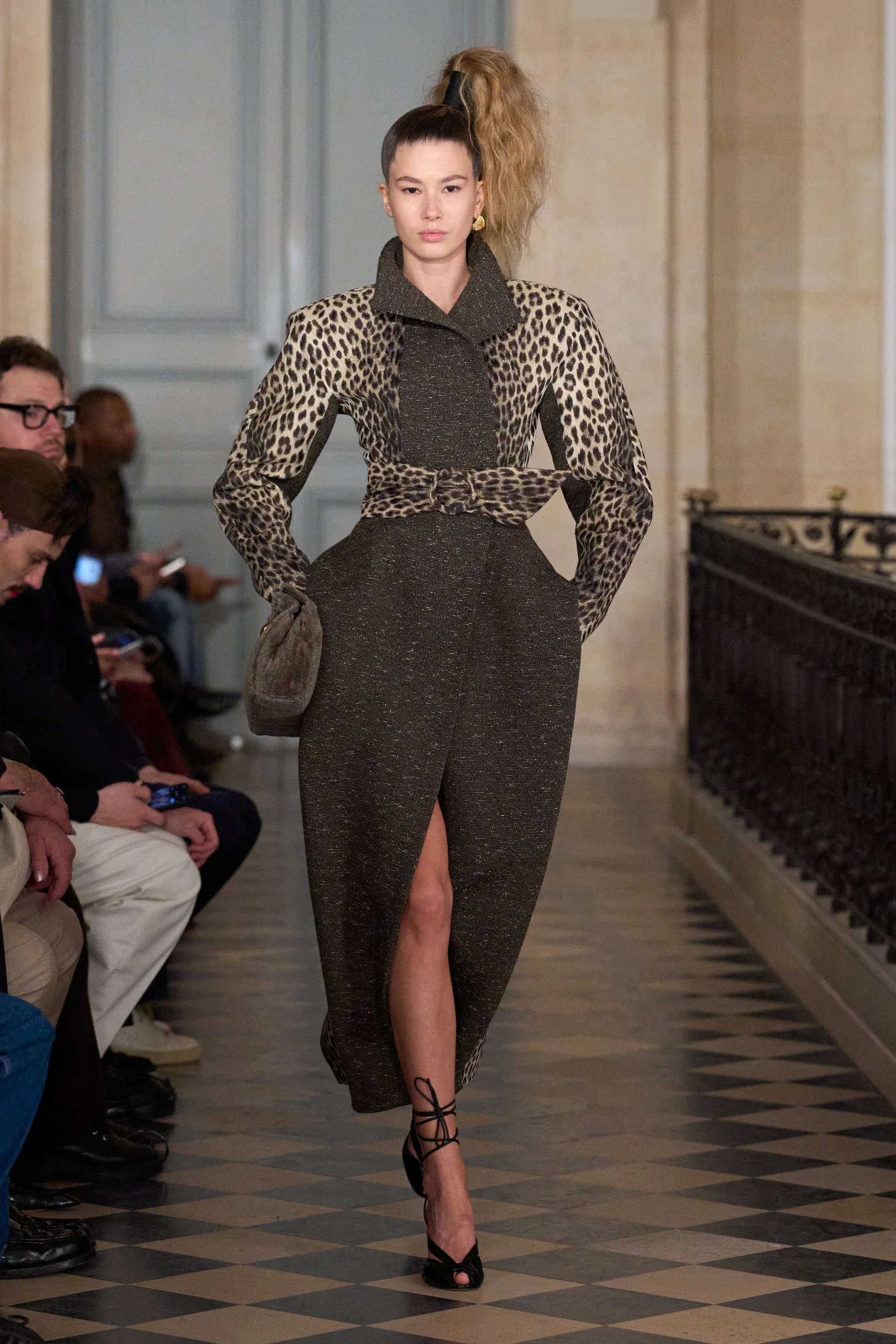 피카소에게 바쳤다는 쟈크뮈스 신상 제품들 | 인스티즈