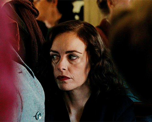 영화 피닉스 나치 강제수용소에서 얼굴이 망가져 돌아온 아내 | 인스티즈