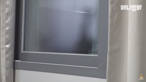 밤낮없이 집 도어락을 누르는 누군가때문에 고민인 부부 | 인스티즈