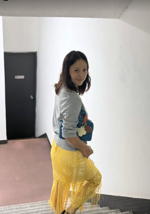 이효리, 서울 연희동서 요가원 개업한다... 상호명은 '아난다 요가' [공식] | 인스티즈