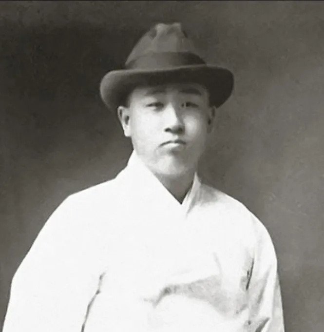 일본에 넘어갈 뻔한 한국 도자기 최고의 걸작 | 인스티즈