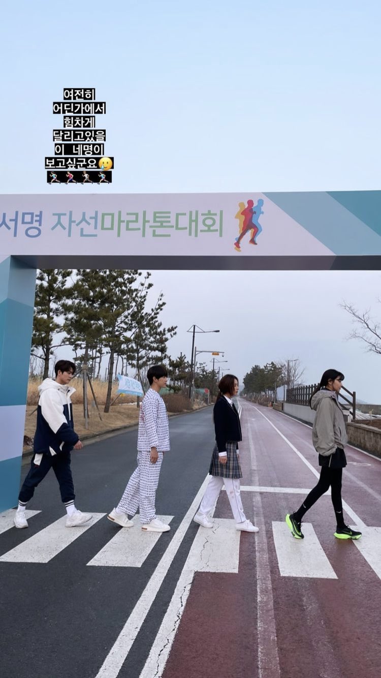 원곡자 소녀시대 옆에서 시선 다 뺏어가는 임시완 (소원을 말해봐, 다시 만난 세계, Forever 1) | 인스티즈