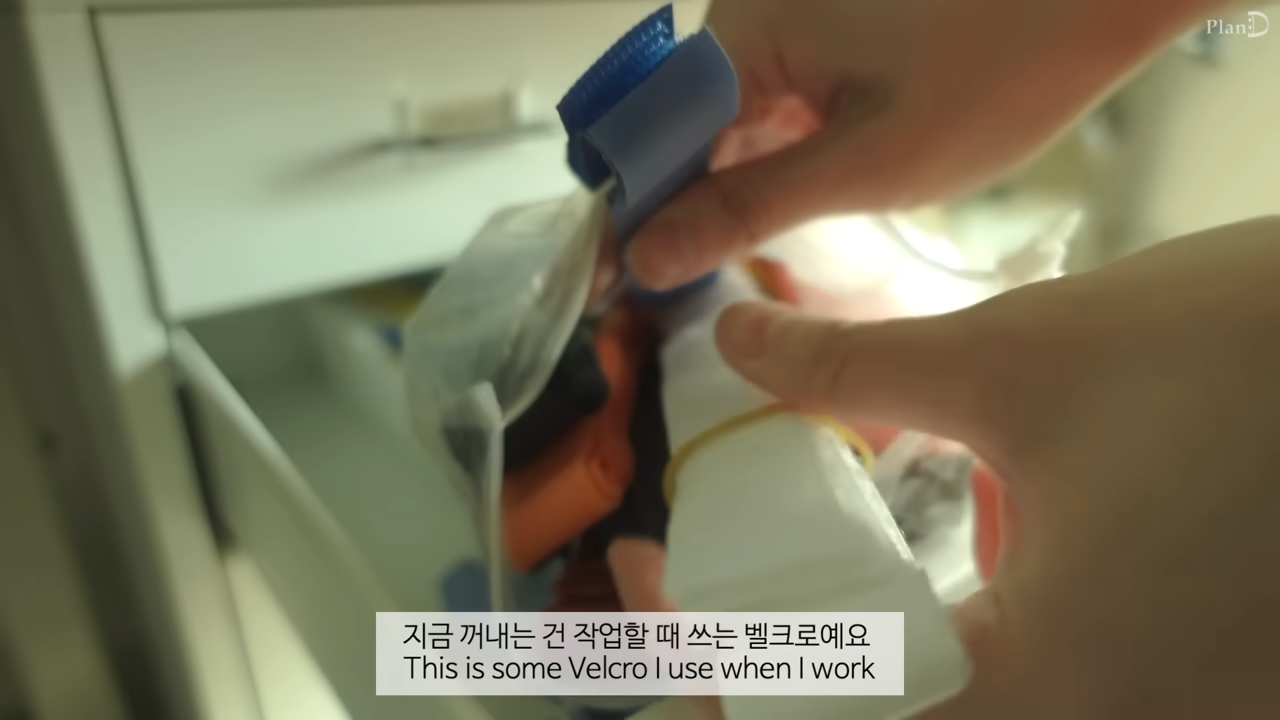 야무지다는 반응 많은 어떤 브이로거의 화장실 셀프 보수 (스압주의) | 인스티즈