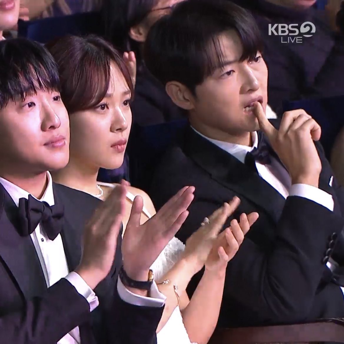 박진영 라이브 듣는 연예인들 표정 | 인스티즈