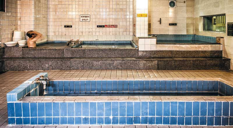 요즘 학생들은 모르는 90년대 목욕탕 감성 | 인스티즈