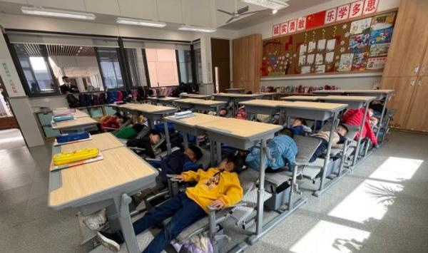 중국의 특이한 수면문화.jpg | 인스티즈