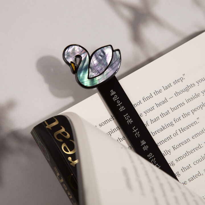 즐거운 독서를 위한 필수적이지 않은 여러 독서템 | 인스티즈