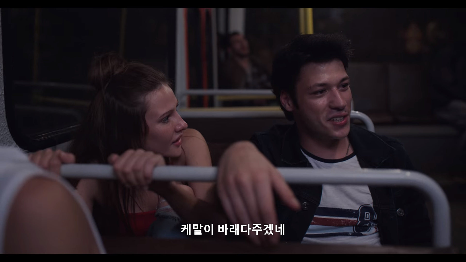 퇴학 당하게 생겼는데요.. 퇴학을 반대했던 유일한 선생님이 전근간대요. 전근을 막아야 해요! (스압) | 인스티즈