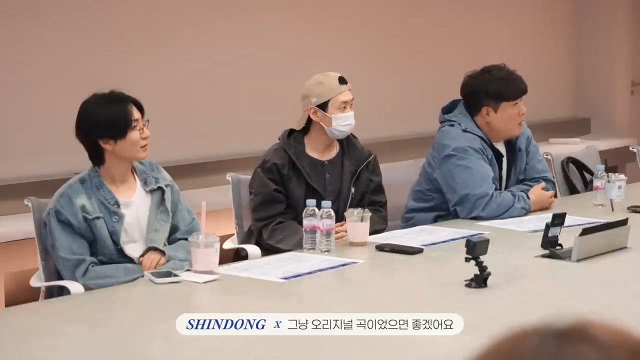 아이돌 팬들 대부분 공감할거 같은 슈퍼주니어 20주년 콘서트 회의 내용.jpg | 인스티즈