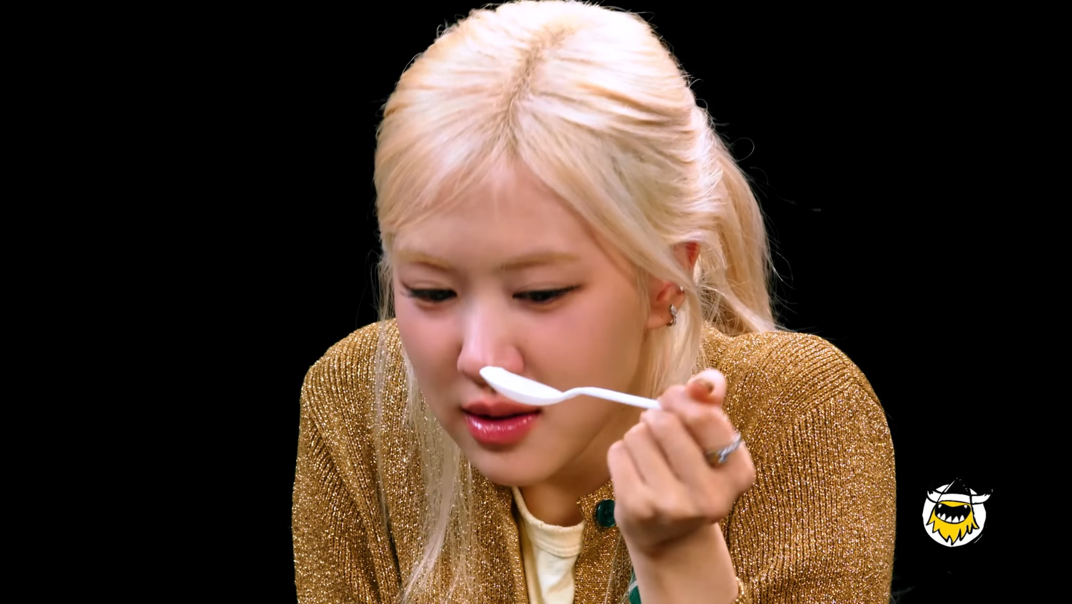 로제 매운맛 챌린지 전 후 | 인스티즈