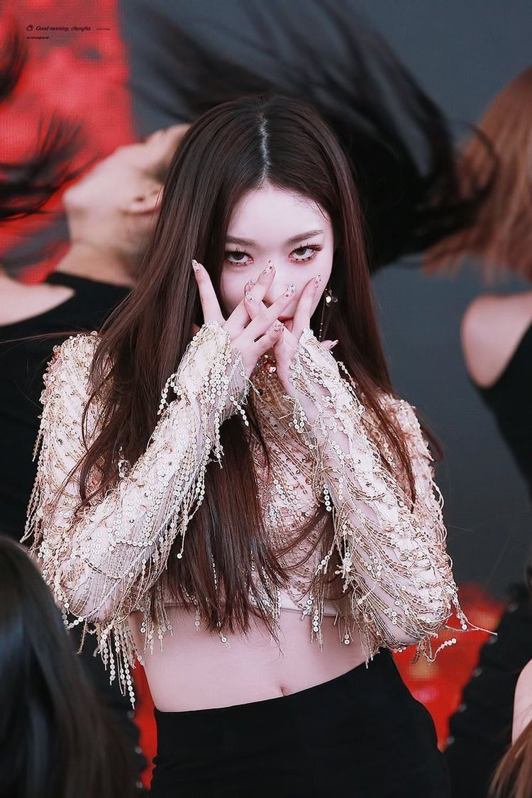 레전드 케이팝 아웃핏 올리는 달글 | 인스티즈