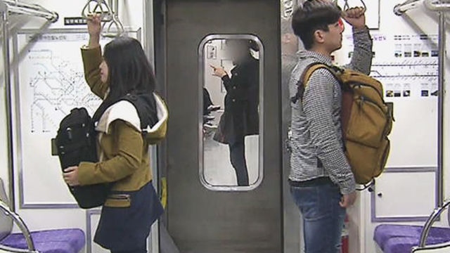 의외로 많은 사람들이 모르는 것 같은 지하철 에티켓^^ | 인스티즈